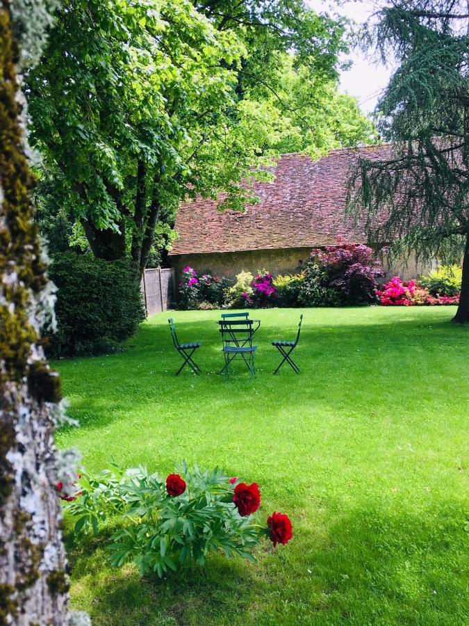 Les Couleurs Du Verger Beaumont-les-Autels 外观 照片